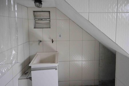 Casa para alugar com 60m², 2 quartos e sem vaga