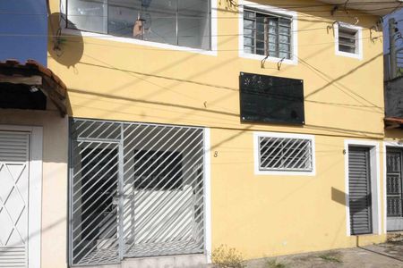 Casa para alugar com 60m², 2 quartos e sem vaga