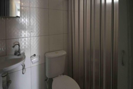 Casa para alugar com 60m², 2 quartos e sem vaga