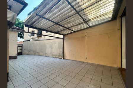 Casa para alugar com 90m², 3 quartos e 1 vaga Casa para alugar com 90m², 3 quartos e 1 vagaQuintal