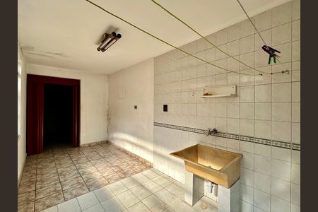 Casa para alugar com 90m², 3 quartos e 1 vaga Casa para alugar com 90m², 3 quartos e 1 vagaLavanderia