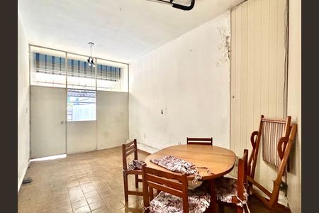 Casa para alugar com 90m², 3 quartos e 1 vaga Casa para alugar com 90m², 3 quartos e 1 vagaGaragem