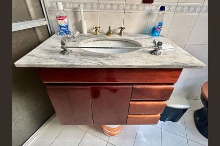 Casa para alugar com 90m², 3 quartos e 1 vaga Casa para alugar com 90m², 3 quartos e 1 vagaBanheiro