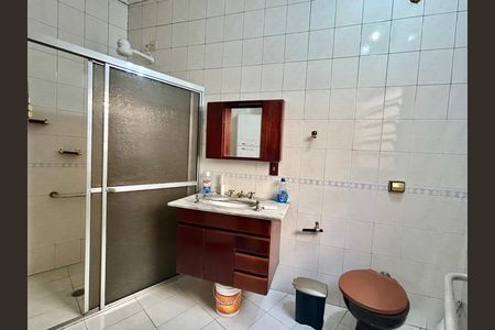 Casa para alugar com 90m², 3 quartos e 1 vaga Casa para alugar com 90m², 3 quartos e 1 vagaBanheiro