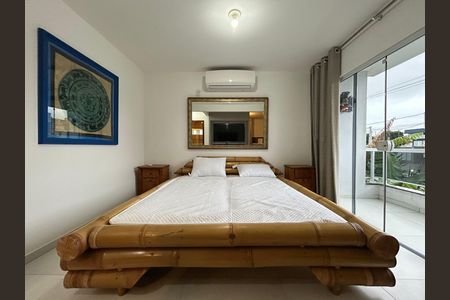 Suíte  de casa para alugar com 3 quartos, 180m² em São João do Rio Vermelho, Florianópolis