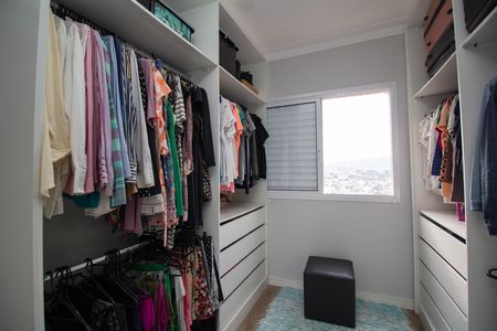 Apartamento à venda com 112m², 2 quartos e 2 vagas Apartamento à venda com 112m², 2 quartos e 2 vagasCloset do quarto 1