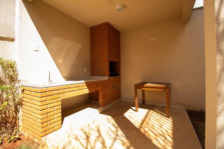 Apartamento à venda com 112m², 2 quartos e 2 vagas Apartamento à venda com 112m², 2 quartos e 2 vagasÁrea comum - Churrasqueira