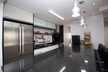 Apartamento à venda com 112m², 2 quartos e 2 vagas Apartamento à venda com 112m², 2 quartos e 2 vagasCozinha