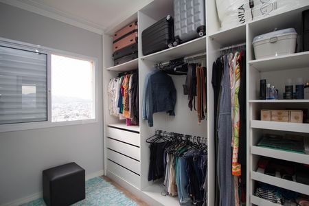 Apartamento à venda com 112m², 2 quartos e 2 vagas Apartamento à venda com 112m², 2 quartos e 2 vagasCloset do quarto 1