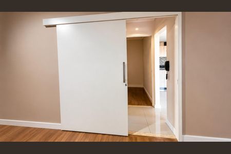 Quarto de apartamento à venda com 2 quartos, 45m² em Vila Marieta, Campinas