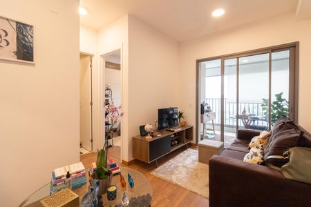 Sala de apartamento à venda com 1 quarto, 45m² em Vila Sonia, São Paulo