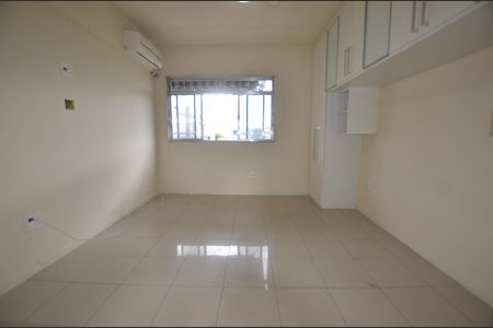 Apartamento à venda com 129m², 3 quartos e 2 vagasQuarto 1 Suite