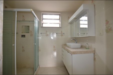 Apartamento à venda com 129m², 3 quartos e 2 vagasBanheiro da Suite