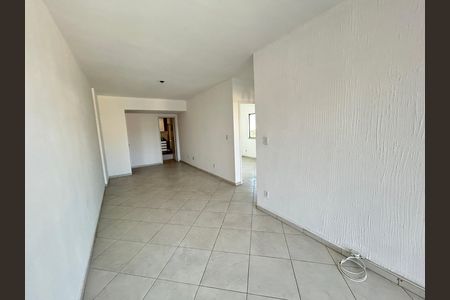 Apartamento para alugar com 92m², 2 quartos e 1 vagaSala