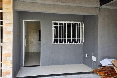Casa para alugar com 60m², 2 quartos e sem vaga Casa para alugar com 60m², 2 quartos e sem vagaEntrada