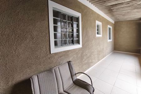 Casa à venda com 303m², 3 quartos e 2 vagas Casa à venda com 303m², 3 quartos e 2 vagasQuintal