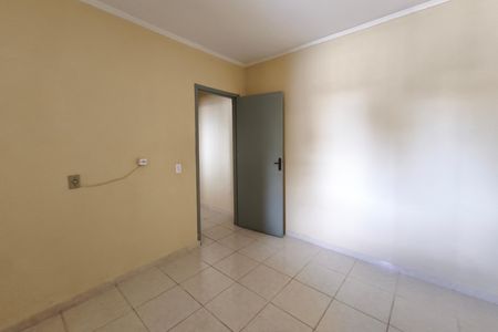 Casa à venda com 303m², 3 quartos e 2 vagas Casa à venda com 303m², 3 quartos e 2 vagasCasa 2 - Quarto