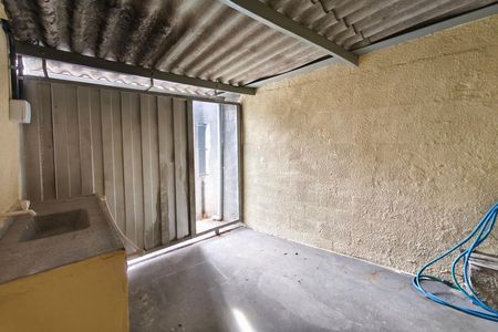 Casa à venda com 303m², 3 quartos e 2 vagas Casa à venda com 303m², 3 quartos e 2 vagasQuintal