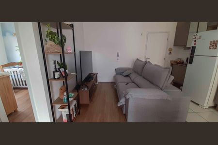 Sala de apartamento para alugar com 2 quartos, 55m² em São Pedro, Osasco