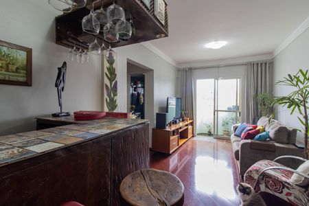 Apartamento à venda com 74m², 2 quartos e 2 vagasSala