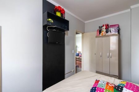 Apartamento à venda com 74m², 2 quartos e 2 vagasQuarto 1