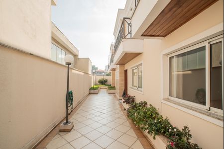 Casa à venda com 150m², 3 quartos e 2 vagas Casa à venda com 150m², 3 quartos e 2 vagasHall de entrada
