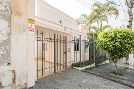 Casa à venda com 150m², 3 quartos e 2 vagas Casa à venda com 150m², 3 quartos e 2 vagasFachada do condomínio