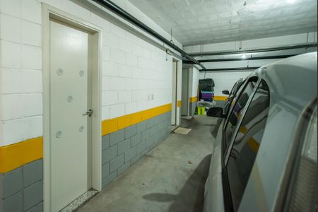 Casa à venda com 150m², 3 quartos e 2 vagas Casa à venda com 150m², 3 quartos e 2 vagasGaragem - Depósito