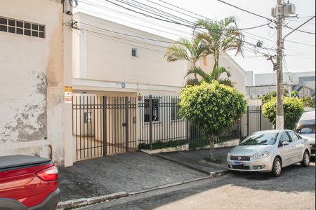 Casa à venda com 150m², 3 quartos e 2 vagas Casa à venda com 150m², 3 quartos e 2 vagasFachada do condomínio