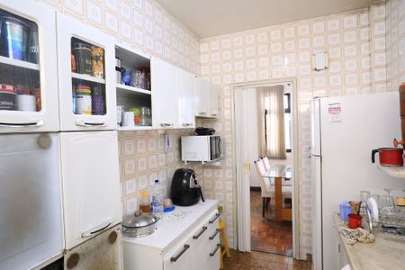 Apartamento para alugar com 109m², 2 quartos e 1 vaga Apartamento para alugar com 109m², 2 quartos e 1 vagaCozinha