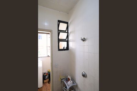 Apartamento para alugar com 109m², 2 quartos e 1 vaga Apartamento para alugar com 109m², 2 quartos e 1 vagaBanheiro de serviço