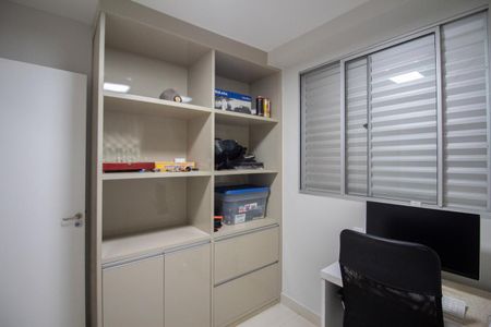 Apartamento à venda com 120m², 3 quartos e 2 vagasQuarto 2