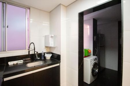 Apartamento à venda com 120m², 3 quartos e 2 vagasCozinha