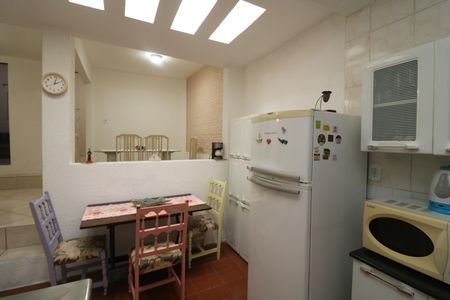 Casa para alugar com 160m², 3 quartos e 1 vagaCozinha