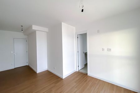 Apartamento à venda com 126m², 3 quartos e 2 vagas Apartamento à venda com 126m², 3 quartos e 2 vagasQuarto 3 - Suíte