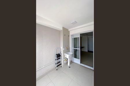Apartamento à venda com 126m², 3 quartos e 2 vagas Apartamento à venda com 126m², 3 quartos e 2 vagasÁrea de Serviço
