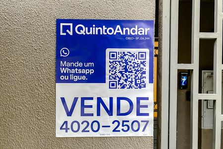 Apartamento à venda com 126m², 3 quartos e 2 vagas Apartamento à venda com 126m², 3 quartos e 2 vagasPlaquinha