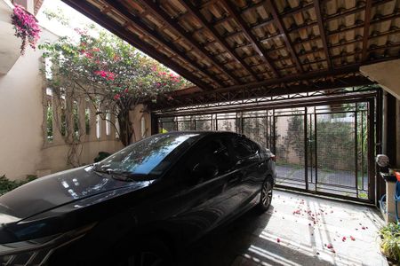 Casa de condomínio à venda com 121m², 3 quartos e 2 vagas Casa de condomínio à venda com 121m², 3 quartos e 2 vagasGaragem