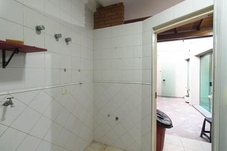 Casa de condomínio à venda com 121m², 3 quartos e 2 vagas Casa de condomínio à venda com 121m², 3 quartos e 2 vagasÁrea de Serviço