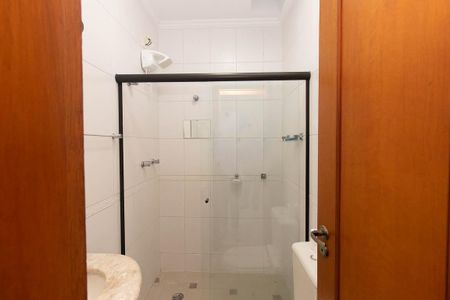 Casa de condomínio à venda com 121m², 3 quartos e 2 vagas Casa de condomínio à venda com 121m², 3 quartos e 2 vagasBanheiro Social
