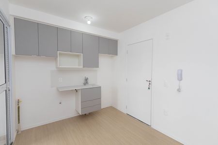 Sala de apartamento para alugar com 2 quartos, 29m² em Vila Nilo, São Paulo