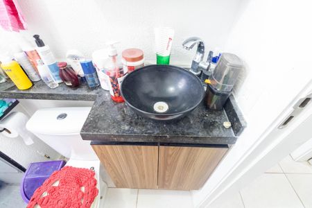 Apartamento à venda com 50m², 2 quartos e 1 vaga Apartamento à venda com 50m², 2 quartos e 1 vagaBanheiro