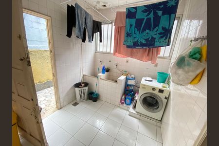 Casa para alugar com 369m², 5 quartos e 2 vagas