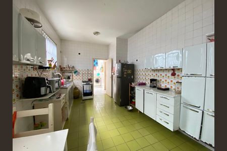 Casa para alugar com 369m², 5 quartos e 2 vagas