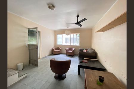 Casa para alugar com 369m², 5 quartos e 2 vagas