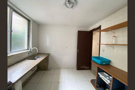 Casa para alugar com 369m², 5 quartos e 2 vagas