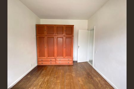 Casa para alugar com 369m², 5 quartos e 2 vagas