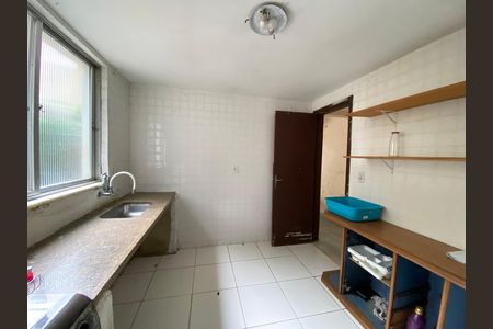 Casa para alugar com 369m², 5 quartos e 2 vagas