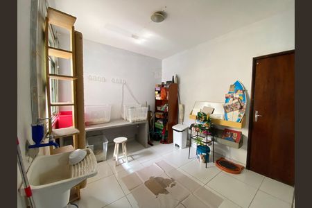 Casa para alugar com 369m², 5 quartos e 2 vagas