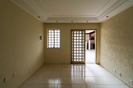 Sala de casa para alugar com 3 quartos, 170m² em Olímpico, São Caetano do Sul